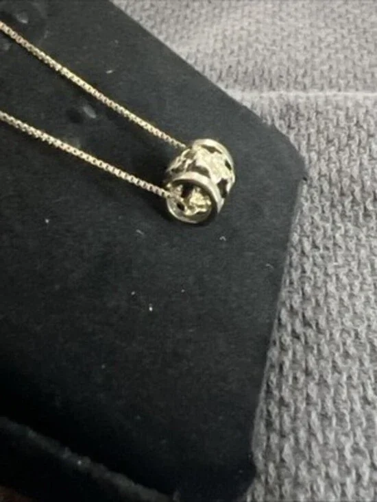 Sterling silver Floating Barrel Charm - Picture 4 of 6